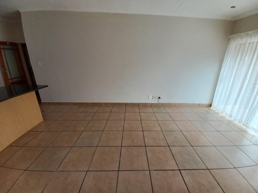 To Let 2 Bedroom Property for Rent in Die Bult North West